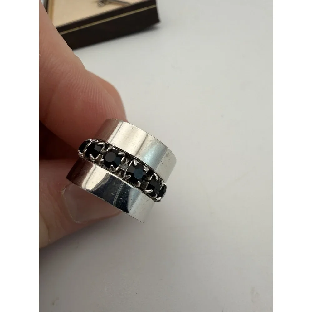 Unique Vintage Black Stone Silver Tone Cufflinks With Tie Chain/Pin/Clasp & Box